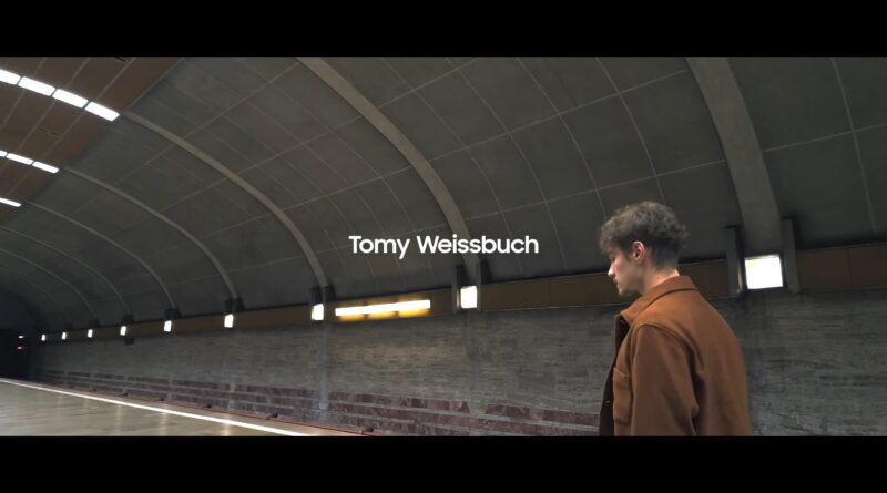 Tomy Weissbuch - Dăm norii la o parte Versuri