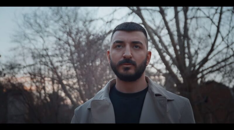 Emre Öztürk - Başka Yol Lyrics